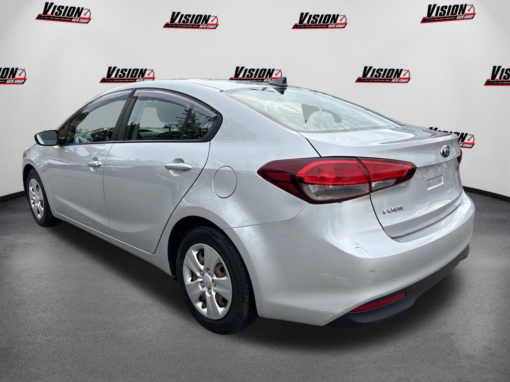 Used 2018 Kia Forte LX FWD image 7