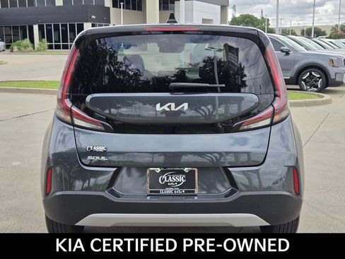 Certified 2025 Kia Soul LX w/ LX Technology Package FWD image 5