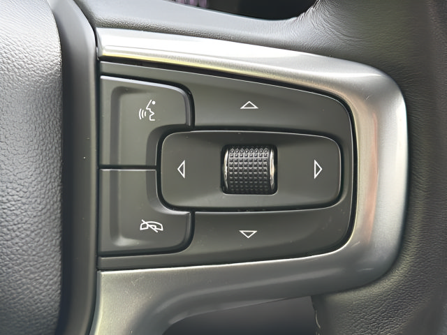 Used 2022 Chevrolet Silverado 1500 LT Trail Boss w/ LPO, Dark Essentials Package AWD/4WD image 7