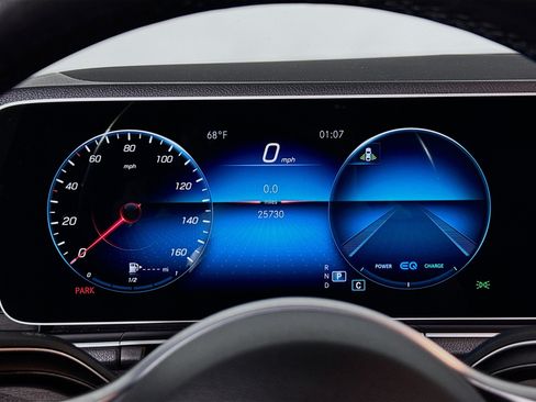 Used 2021 Mercedes-Benz GLE 450 4MATIC image 47