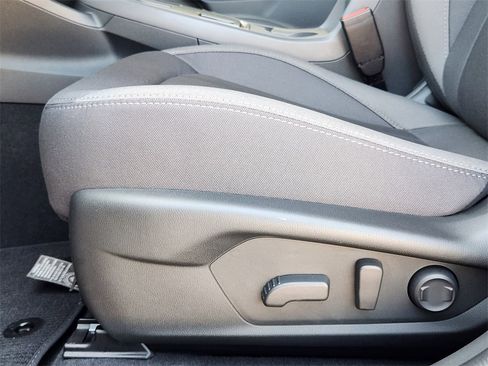 New 2025 Subaru Crosstrek 2.5i Premium image 18