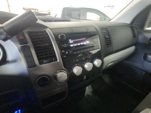 Used 2012 Toyota Tundra 4x4 Double Cab image 26