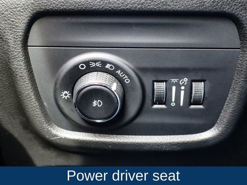 Used 2022 Jeep Grand Cherokee L Overland w/ Advanced Protech Group III image 24