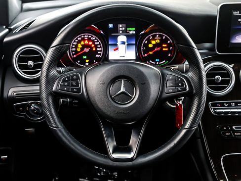 Used 2019 Mercedes-Benz GLC 350e 4MATIC image 18