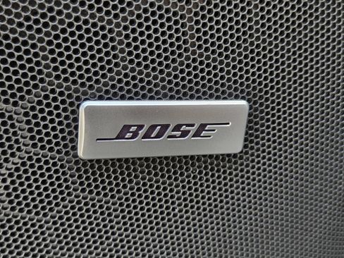 Used 2021 GMC Yukon XL SLT w/ SLT Premium Package RWD image 33
