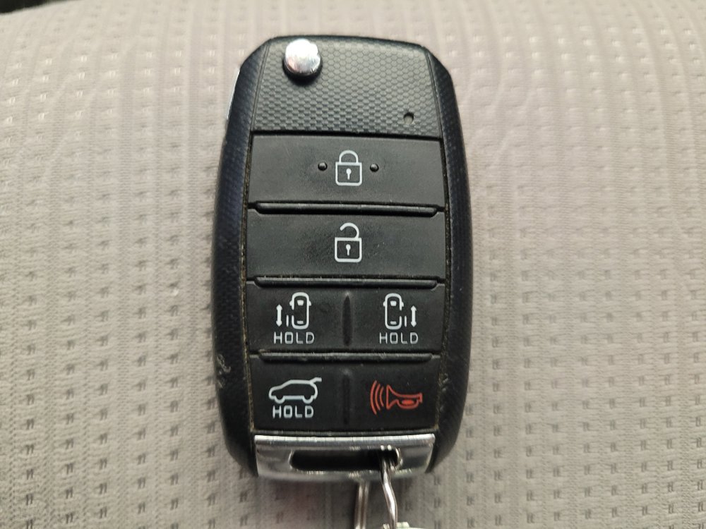 Used 2019 Kia Sedona LX FWD image 32
