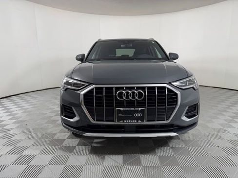 Used 2023 Audi Q3 2.0T Premium w/ Convenience Package AWD/4WD image 2