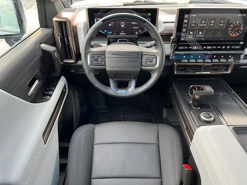 New 2025 GMC Hummer EV 3X AWD/4WD image 29