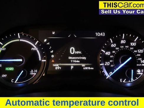 Used 2021 Toyota Highlander Limited image 13