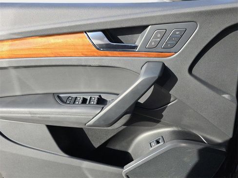 Used 2022 Audi Q5 2.0T Premium Plus w/ Premium Plus Package image 22