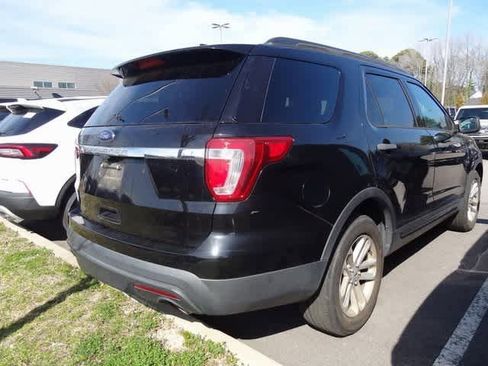 Used 2017 Ford Explorer FWD image 7