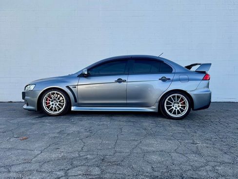 Used 2012 Mitsubishi Lancer Evolution GSR image 9