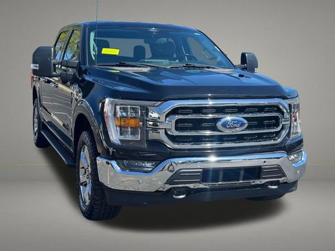Used 2021 Ford F150 XLT w/ Equipment Group 302A High AWD/4WD image 8