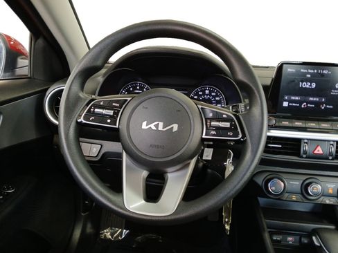 Used 2024 Kia Forte LXS w/ LXS Technology Package image 12