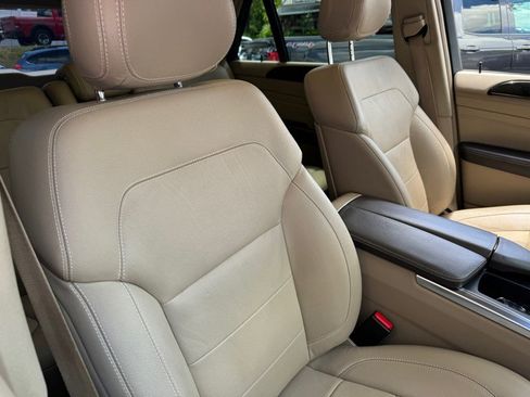 Used 2015 Mercedes-Benz ML 400 4MATIC image 7