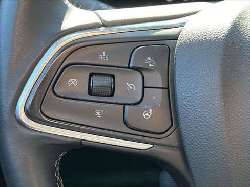 Used 2025 Buick Encore GX Avenir w/ Avenir Convenience Package image 22