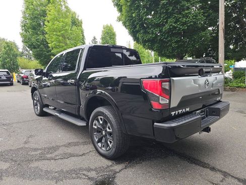 Used 2021 Nissan Titan Platinum Reserve AWD/4WD image 5