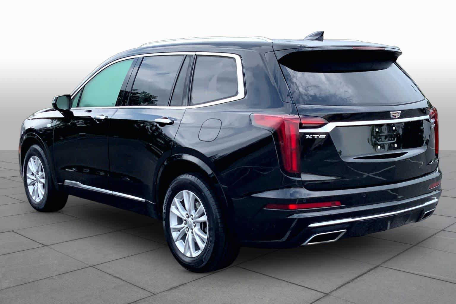 Used 2024 Cadillac XT6 Luxury FWD image 12