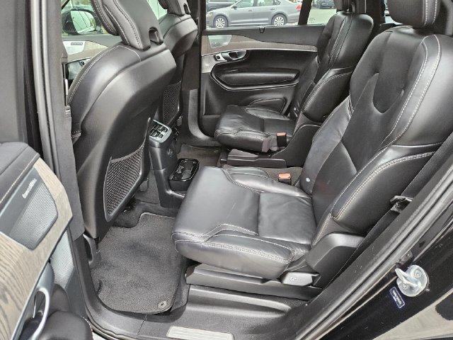 Used 2024 Volvo XC90 T8 Ultimate w/ Lounge Package AWD/4WD image 14