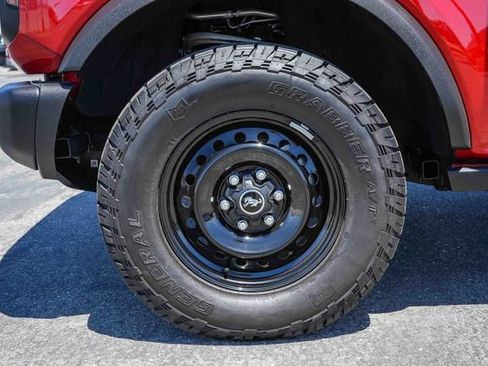 Certified 2023 Ford Bronco Black Diamond AWD/4WD image 12