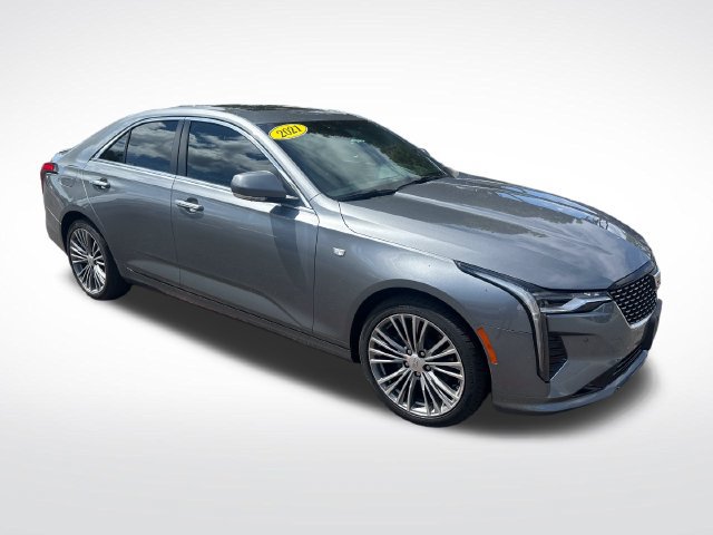 Used 2021 Cadillac CT4 Premium Luxury RWD image 7