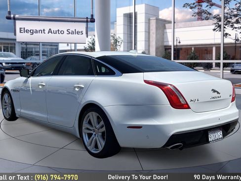 Used 2016 Jaguar XJ L Portfolio RWD image 7
