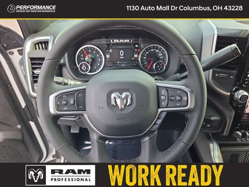 New 2026 RAM 2500 Big Horn AWD/4WD image 21