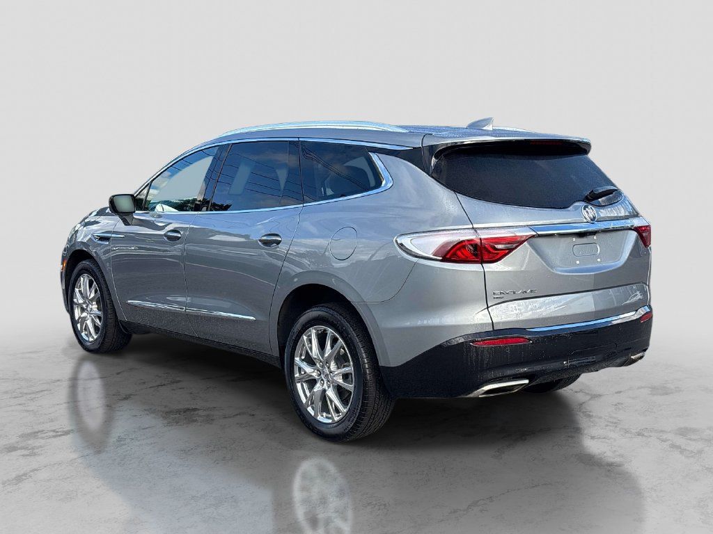 Used 2023 Buick Enclave Premium w/ Experience Buick Package AWD/4WD image 3