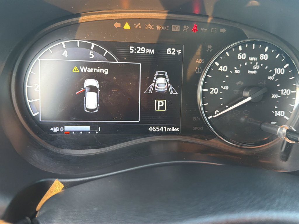 Used 2021 Nissan Kicks SV FWD image 27