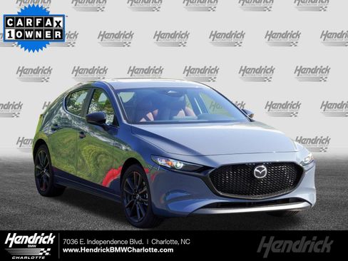 Used 2026 MAZDA MAZDA3 Carbon AWD/4WD image 1