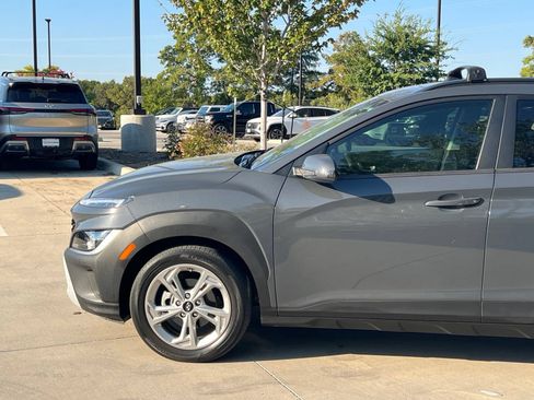 Used 2023 Hyundai Kona SEL w/ Convenience Package FWD image 7