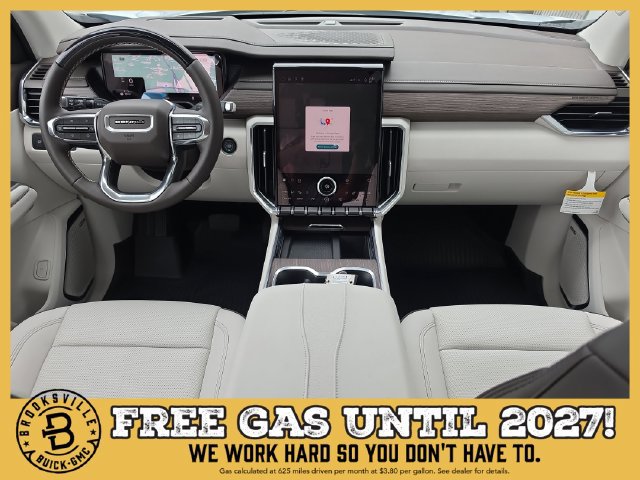 New 2027 GMC Acadia Denali w/ Denali Reserve Package FWD image 11