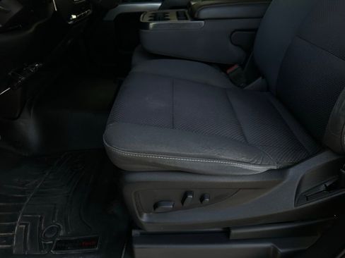 Used 2018 Chevrolet Silverado 1500 LT w/ Texas Edition image 12