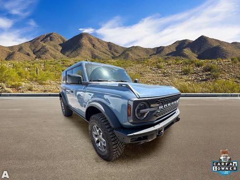 Used 2025 Ford Bronco Badlands AWD/4WD image 5