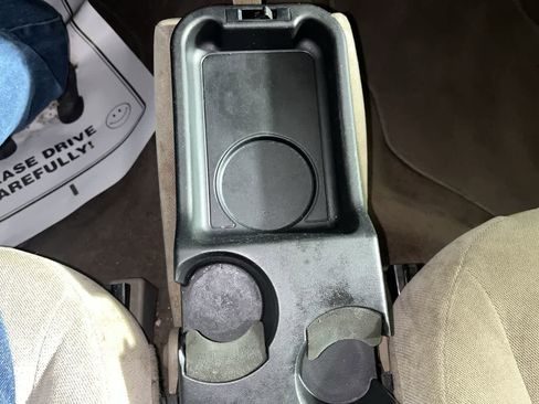 Used 2005 Ford Taurus SE image 19