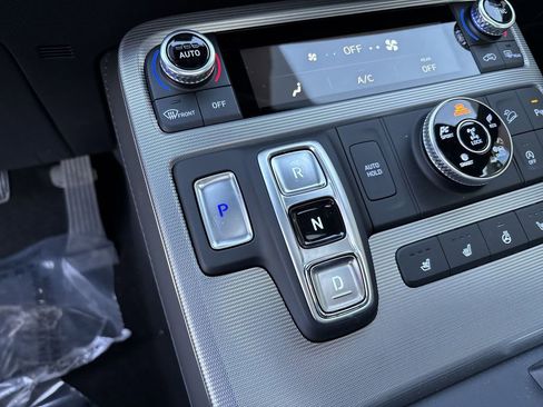 New 2024 Hyundai Palisade Calligraphy image 15