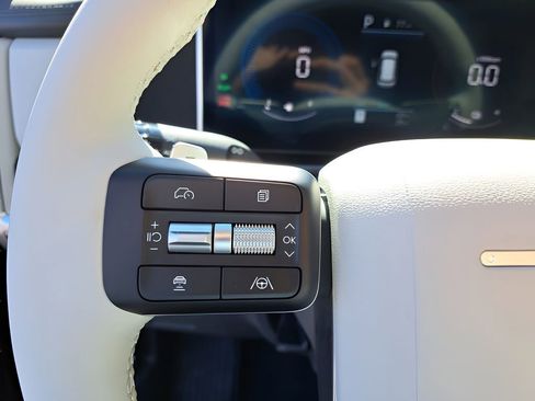 New 2026 Hyundai Santa Fe SE FWD image 19