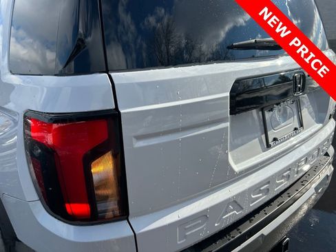 Used 2026 Honda Passport TrailSport image 23