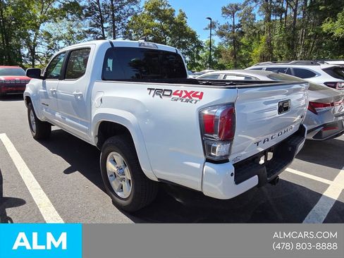 Used 2021 Toyota Tacoma TRD Sport w/ TRD Premium Sport Package image 8