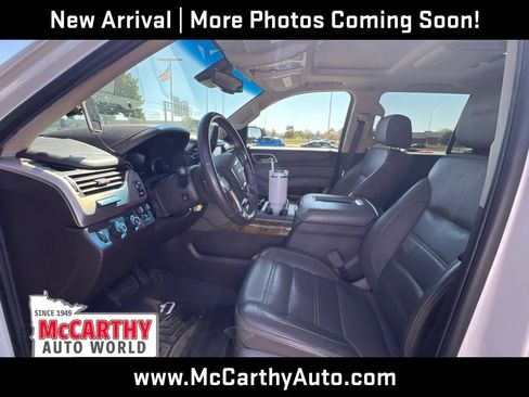 Used 2017 GMC Yukon Denali w/ Open Road Package AWD/4WD image 10