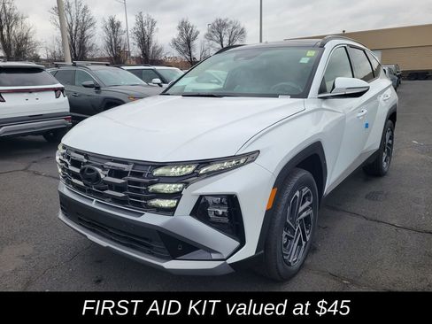 New 2026 Hyundai Tucson Limited AWD/4WD image 10