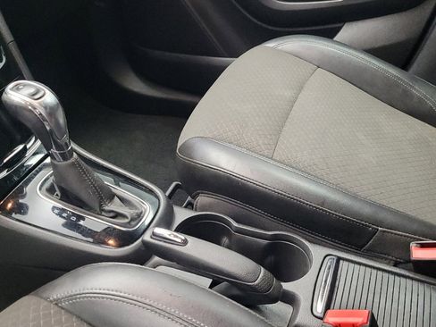 Used 2018 Buick Encore Preferred FWD image 26