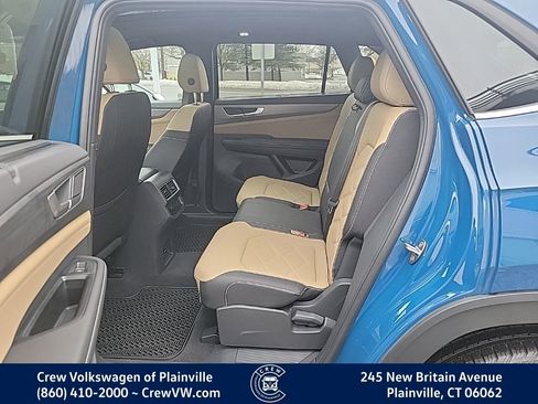 Certified 2025 Volkswagen Atlas Cross Sport SE image 15