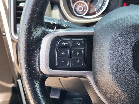Used 2021 RAM 4500 Tradesman RWD image 28