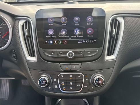 Used 2024 Chevrolet Malibu LT FWD image 25