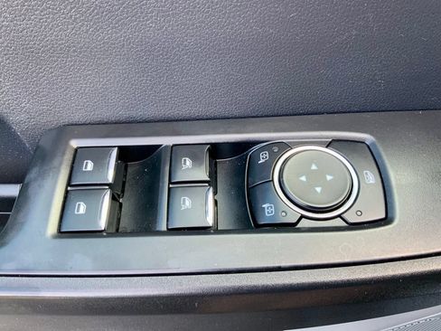Used 2023 Ford F550 4x4 Crew Cab Super Duty image 16