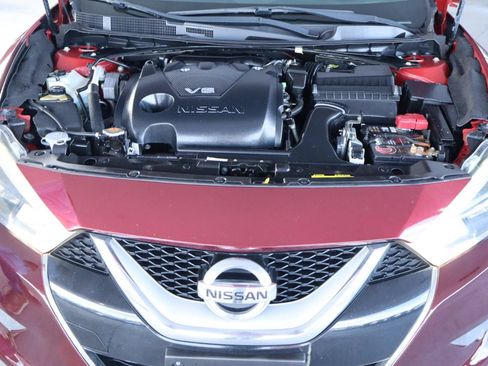 Used 2017 Nissan Maxima SR w/ Midnight Edition FWD image 39