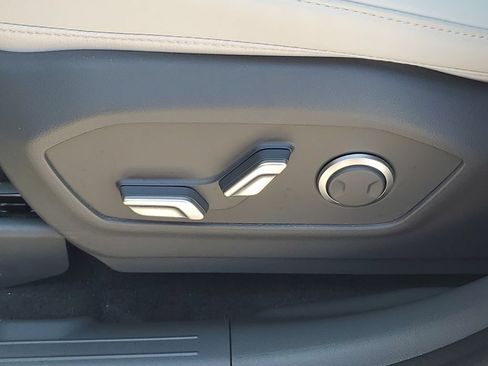 Certified 2026 Hyundai Santa Fe SEL FWD image 16
