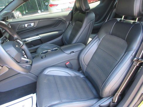 Used 2024 Ford Mustang GT Premium RWD image 15