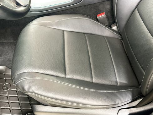 Used 2023 Mercedes-Benz GLS 450 4MATIC image 25